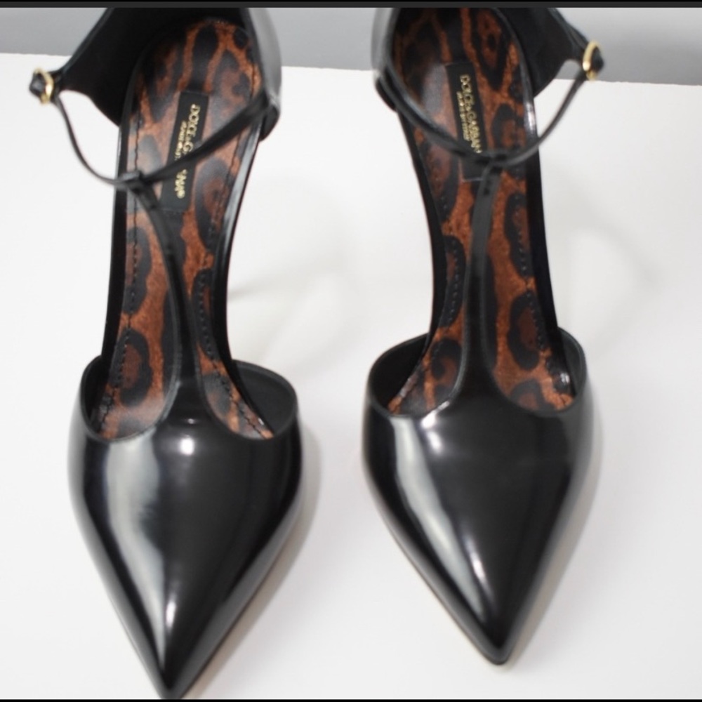 Dolce Gabbana T Strap Heels